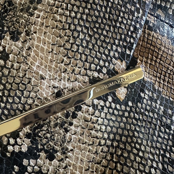 BCBGMAXAZRIA Faux Snakeskin Envelope Clutch - Picture 4 of 14